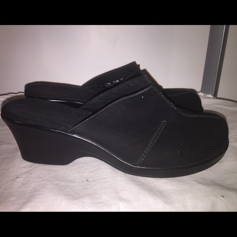 CLARKS mule black slip on sandals, size 7 1/2